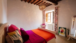 1 ferienhaus il palazzo sued toskana kleines schlafzimmer
