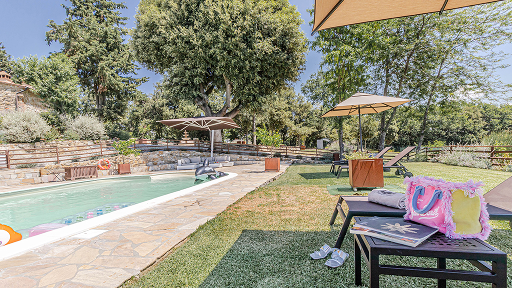 villa pisa in alleinlage mit pool