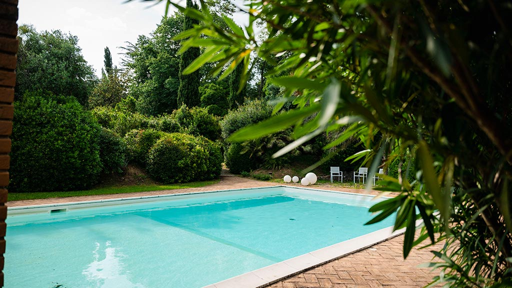 villa castellaccia traumanwesen mit pool toskana grosser pool