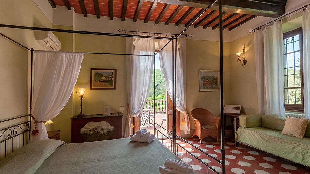 villa rosa schlafzimmer mit zugang zur dachterasse