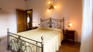 agriturismo san giacomo schlafzimmer 2