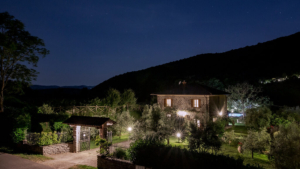 charmante villa in alleinlage arezzo