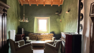 ferienhaus borgo dei sogni lunigiana toskana couch