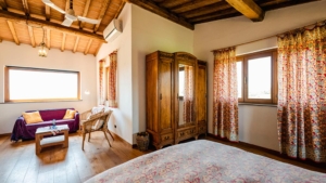 ferienhaus poggio di luca alleinlage ausblick pool offenes schlafzimmer