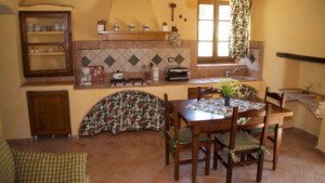 Ferienwohnung Cantinaccia Gialla Kueche