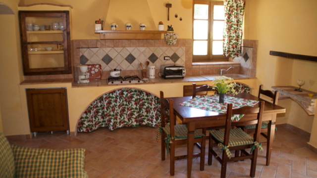 Ferienwohnung Cantinaccia Gialla Kueche