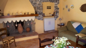 Ferienwohnung Cantinaccia Gialla Wohnbereich