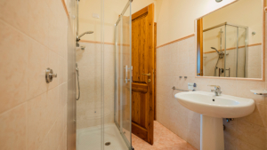 ferienwohnung giglio toskana terme di sorano badezimmer