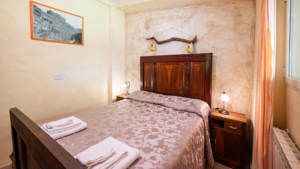 ferienwohnung gufo pitigliano toskana schlafzimmer