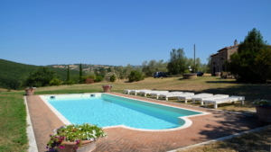 Gruppenreise Toskana Ferienhaus Großer Pool