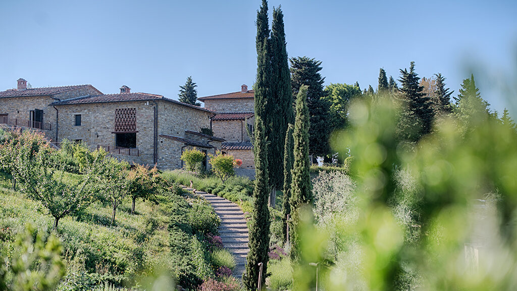 luxurioeses weingut mit pool toskana chianti