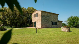 steinhaus in alleinlage maremma toskana