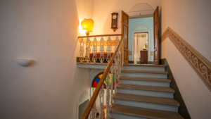 villa angelica toskana treppe