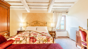 villa cerbaina montecatini val di cecina weiteres schlafzimmer