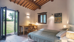 villa della pace chianti toskana capanna schlafzimmer
