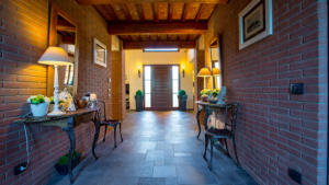 villa montelopio toskana grosser flur