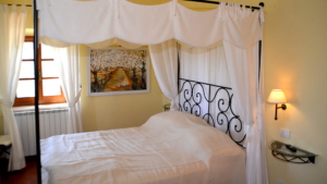 Villa Toskana Schlafzimmer
