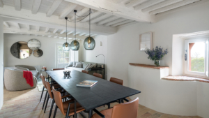 villa tramito lucca toskana wohn esszimmer