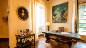 villa castellaccia traumanwesen mit pool toskana schreibtisch