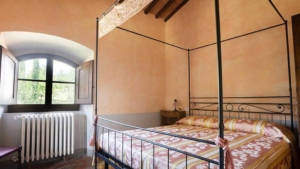villa rosa schlafzimmer