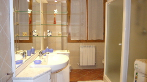 villino blu badezimmer