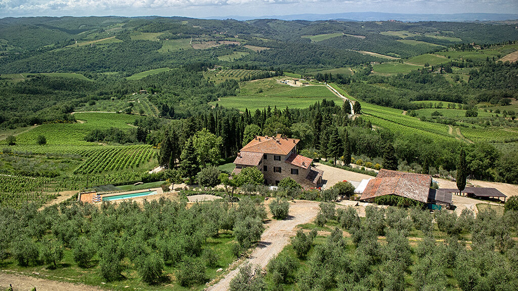 wundervolles weingut la valletta pool chianti toskana